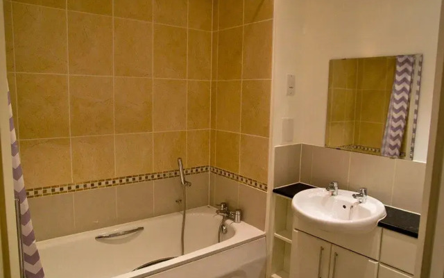 Icon Becket Apartment