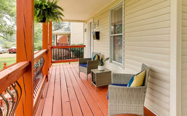 Louisville Apartment - Walk to Restaurants!