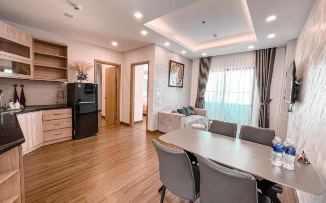 Flc Sea Tower - St Apartment