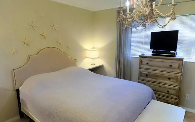 Captains Walk D2 by RedAwning