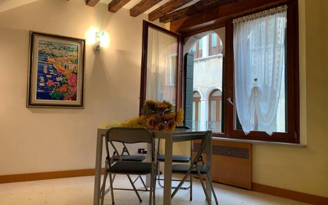 Grimaldi Apartments - Ai Carmini