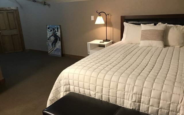 Blue Spruce Bed & Breakfast