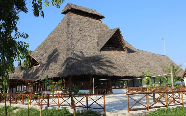 Paradise Beach Resort