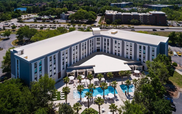 Holiday Inn Patriots Point