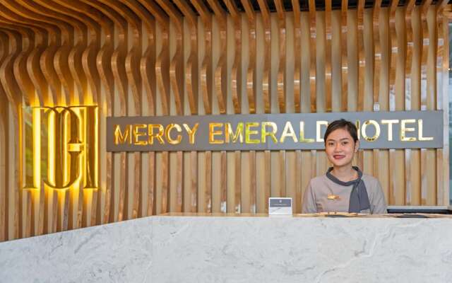 Mercy Emerald Hotel