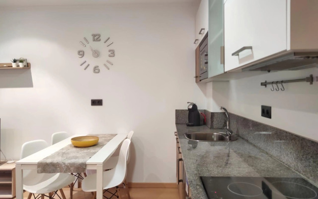 Acogedor apartamento a 50m de Playa Silgar