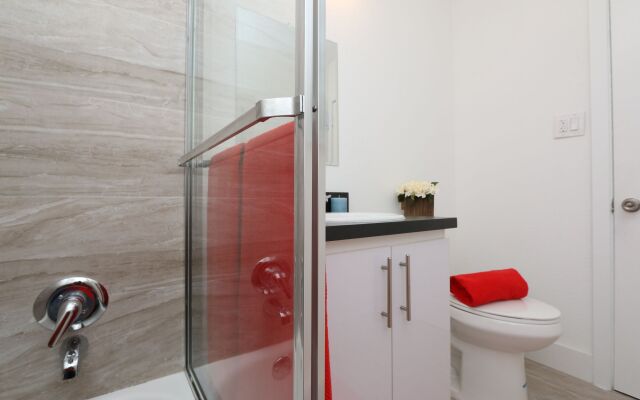 Harding Suites