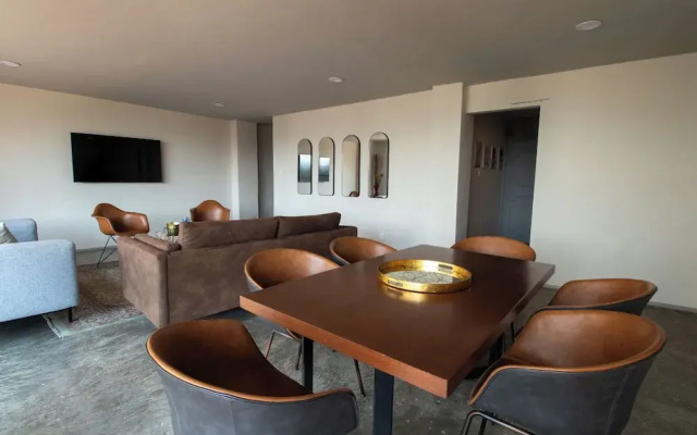 Polanco 3BR - Sleeps 10, Parking- Elevator-laundry