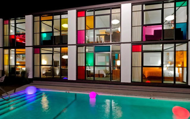 The Verb Hotel