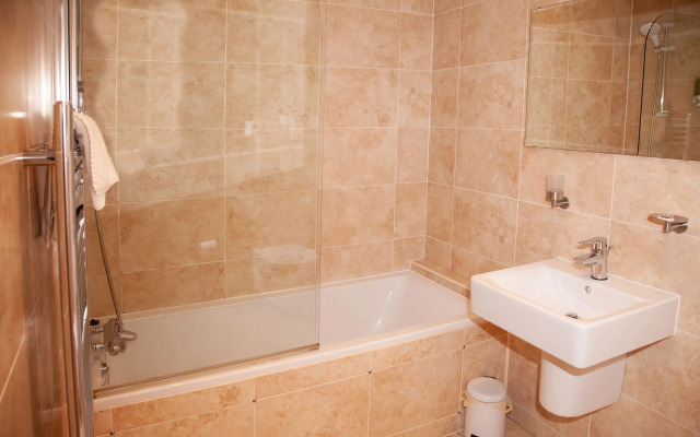 The Rooms at the Nook