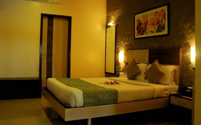 JK Rooms 104 Hotel Madhav International