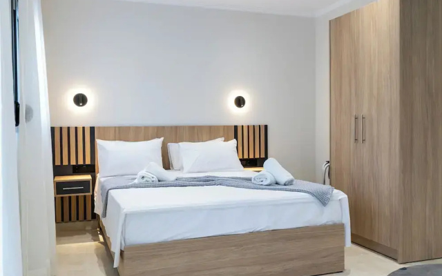 RAFKON Luxury Apartments - Myrina