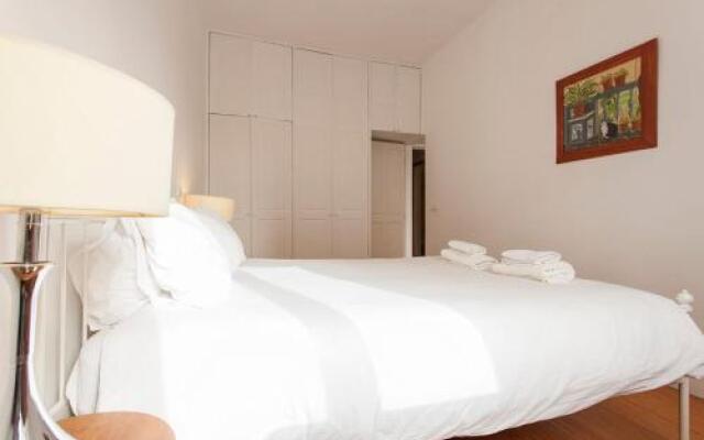 Central, Charming, Quiet, Garden and Parking