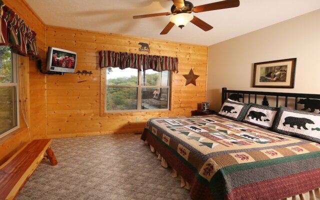 Mountain Shadow Lodge - Six Bedroom Cabin