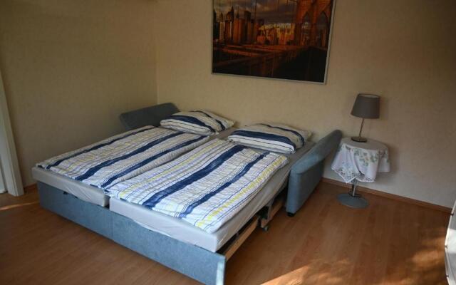 2 Zi-Appartment mit Gartennutzung