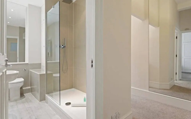 Cosy Duplex Apartment In the Heart of Marylebone