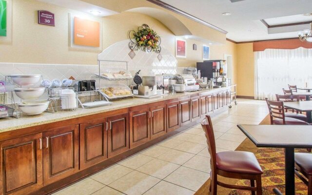 Comfort Suites Montgomery East Monticello Dr.