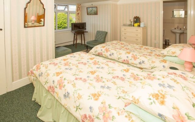 Eypeleaze B & B