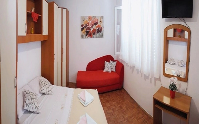 Liza - 80 M From the sea - A2