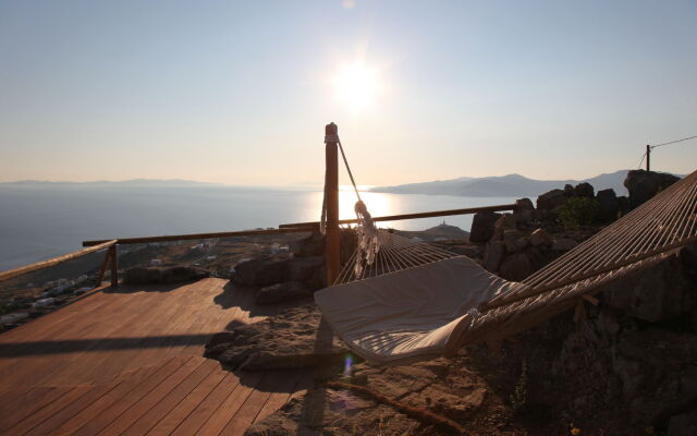 Zinas Villas