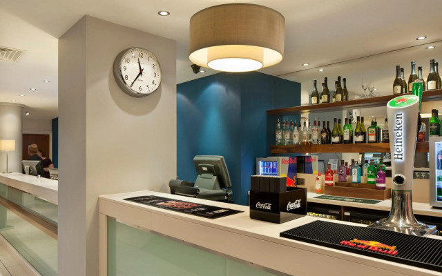 Holiday Inn Express Manchester CC - Oxford Road by IHG