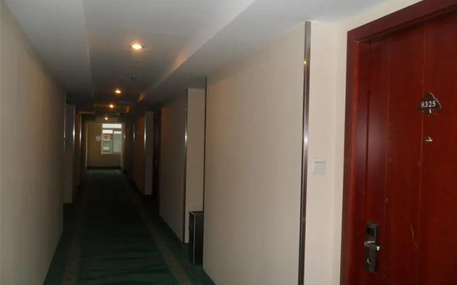 Home Inns Shanghai Liuzhou Road Everbright Exhibition Center Branch