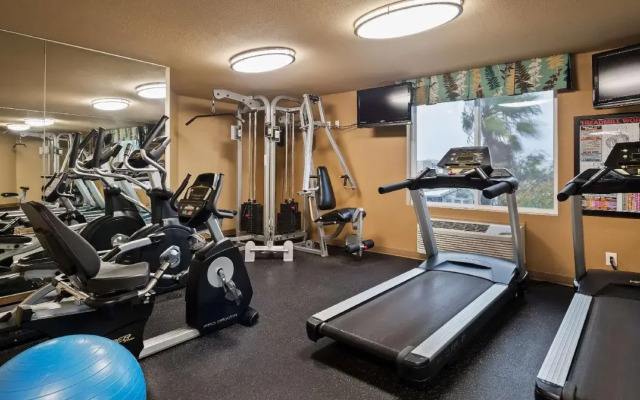 Best Western Plus Oceanside Palms