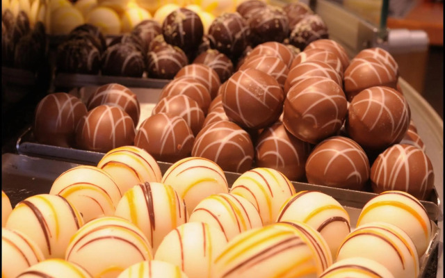 Appartements Lorenzoni, Cafe Konditorei Helmut Lorenzoni