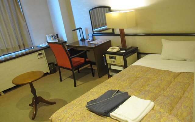 Ako Royal Hotel