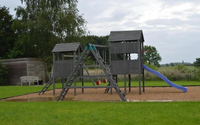 Villa 121