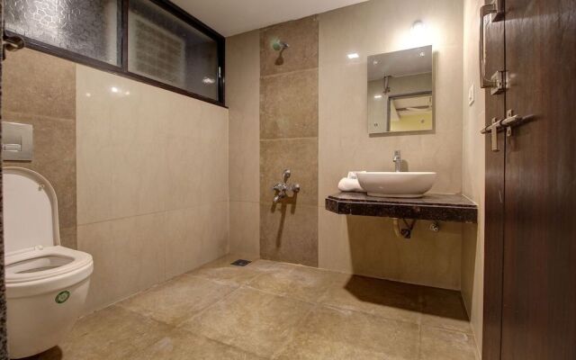 OYO 23051 Hotel Surya Yatri Niwas
