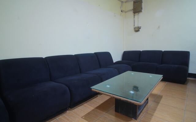 SPOT ON 2305 Andys Nur Penginapan