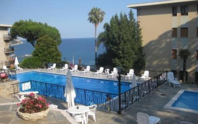 LA TERRAZZA SUL MARE Cod AAUTIM10907