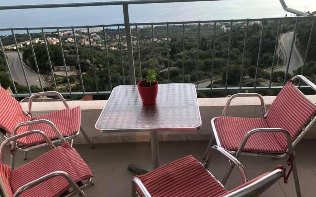 Family Apartments in Palasë Dhërmi