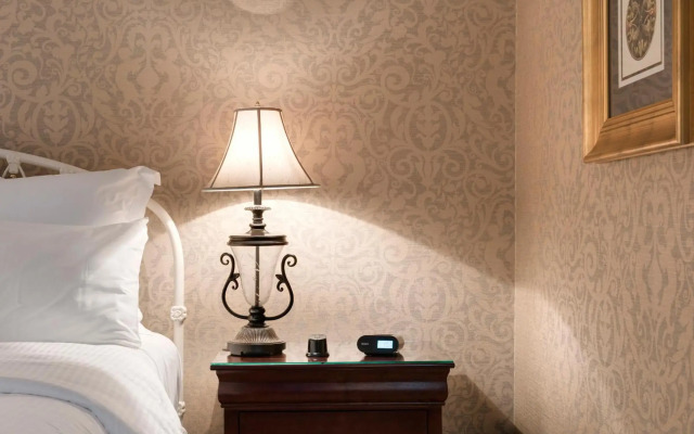 Nicollet Island Inn