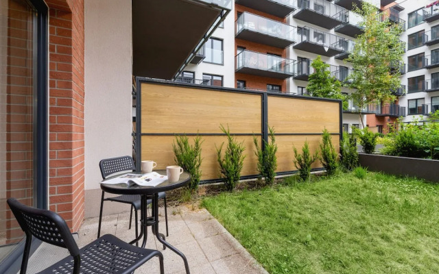 Lokum Salsa Apartment Cracow by Renters