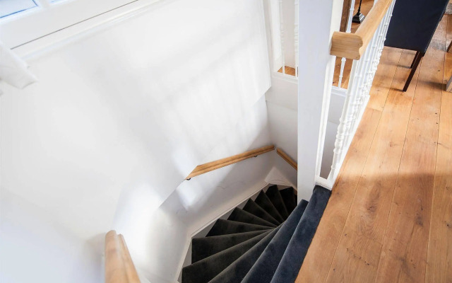 Jordaan Laurier Apartments