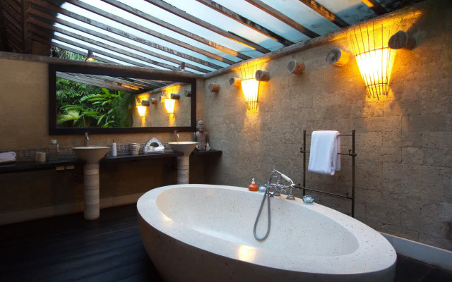 Tirta Naga Villa