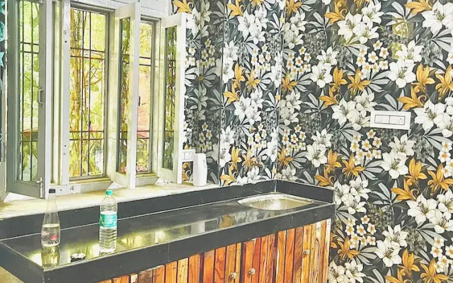 Bhoora House