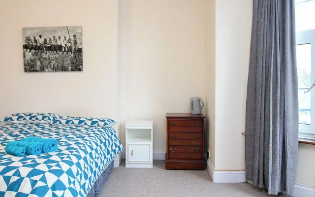 Darwin road guest house room 2