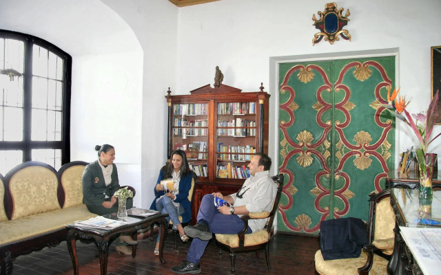 Hotel de Su Merced