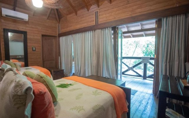 Platon Ecolodge