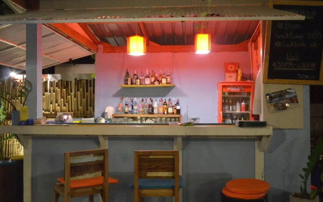 Think & Retro Cafe Lipa Noi Samui