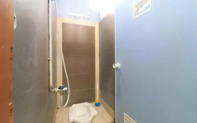 Eiffel Residence Batu Tulis 35A1 By Zuzu