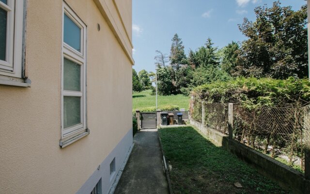 First love Apartment in Zagreb center