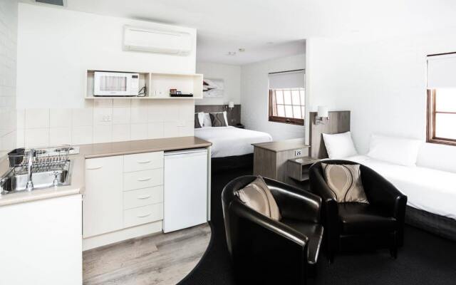 Bay Hotel Apartments