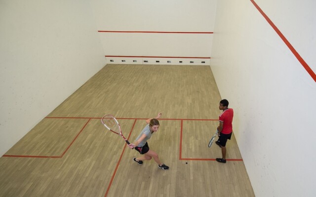 Cathedral Peak Hotel