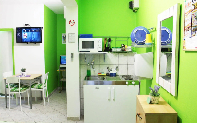CroParadise Hostel & Apartments
