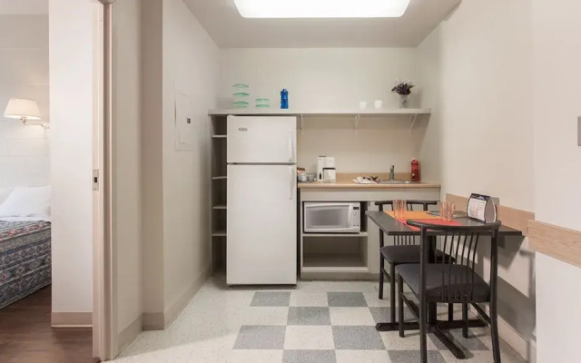 UNB Saint John Summer Hotel