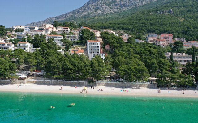 Noemia Apartments